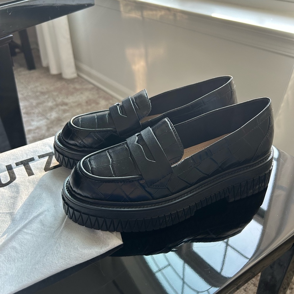 SCHUTZ Black Croc-Embossed Loafers